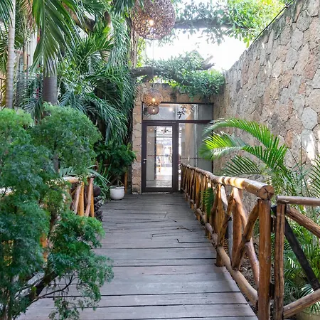 Tesoro Escondido