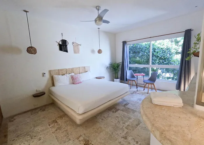 Hotel Tesoro Escondido